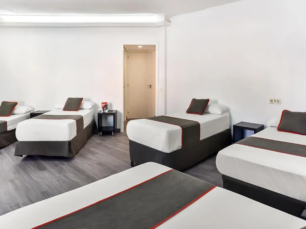 Hello Feria Hotel Madrid Guest house