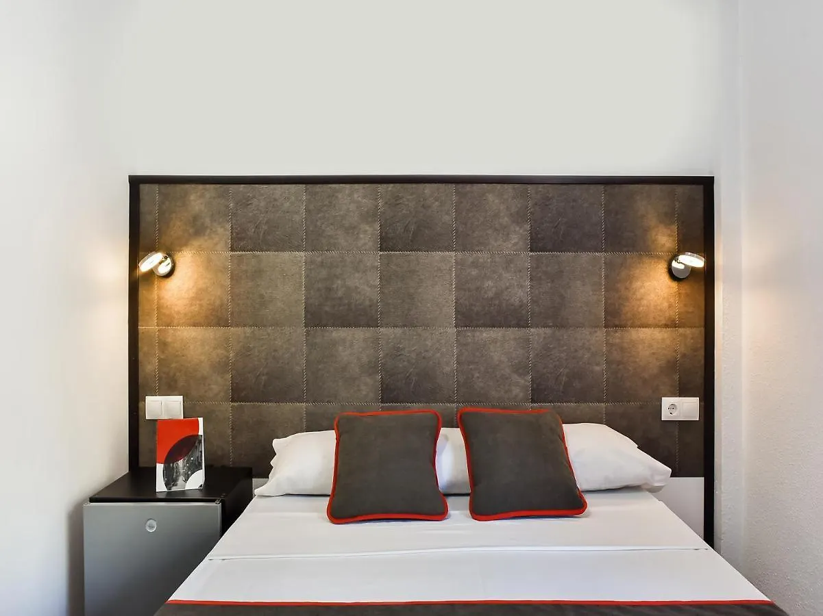 Hello Feria Hotel Madrid Guest house